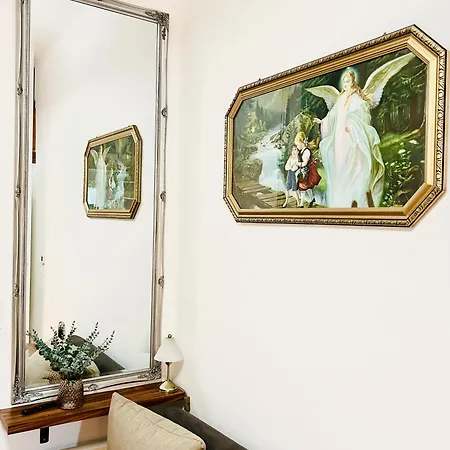 Apartment Cozy Design With Terrace *