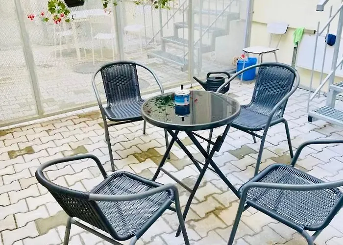 Cozy Design With Terrace Praga